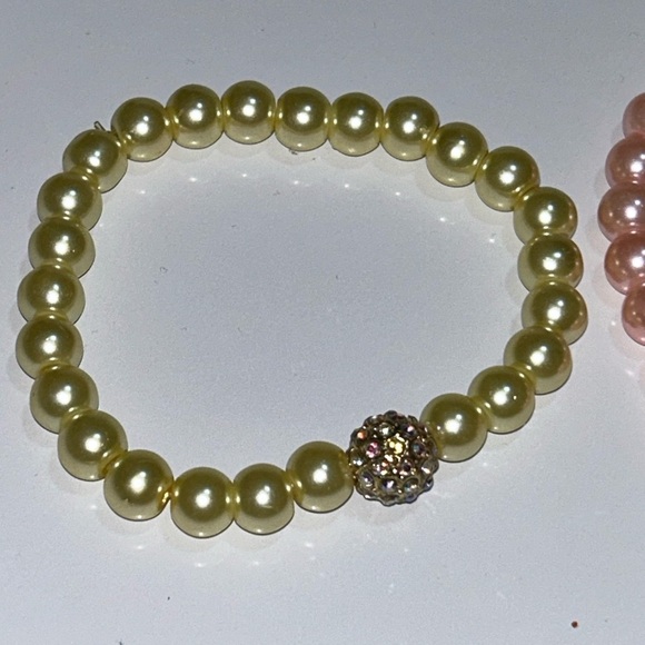 Peach & Yellow Pearl Bracelet Set - Picture 3 of 3